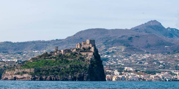 7 day Procida Bareboat Itinerary