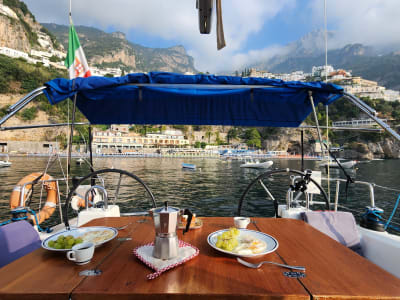 Sunsail Oceanis 35