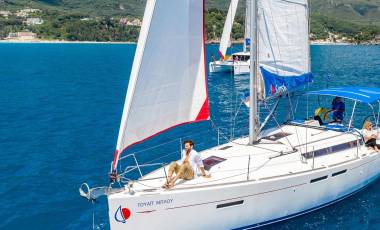 yacht