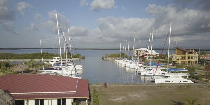 14 Day Belize Bareboat Itinerary