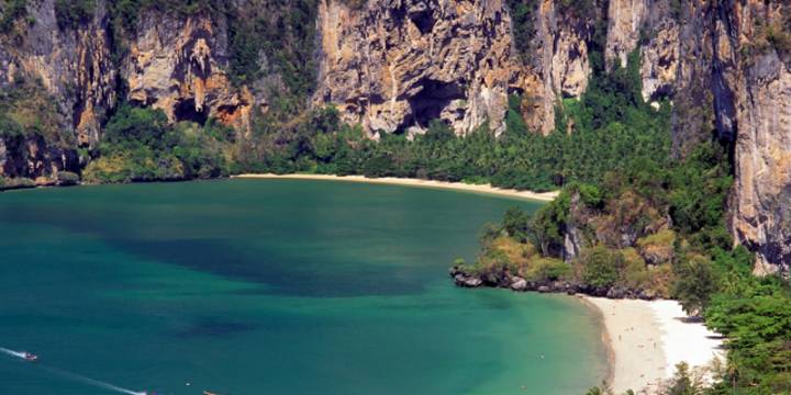 7 Day Phuket Yacht Charter Itinerary – NE Season
