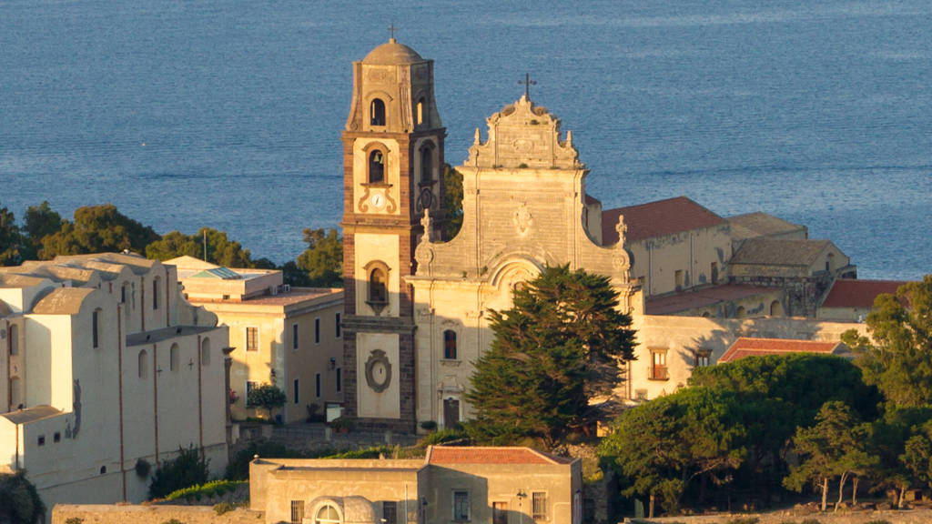 Portorosa Sail Wine and Taste of Italy Flotilla Cathedral