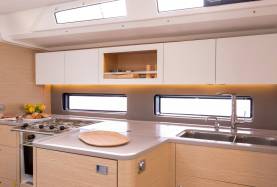 Sunsail 41.3 Layout