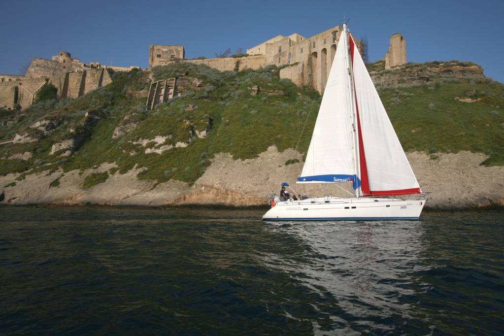 ss_yachts_flotilla_italy_2008_0014_resized