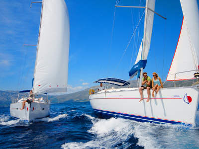 two-boats-sailing