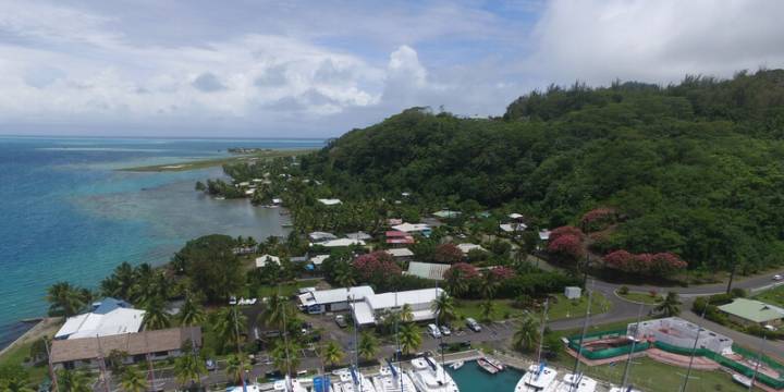 7 Day Tahiti Bareboat Itinerary
