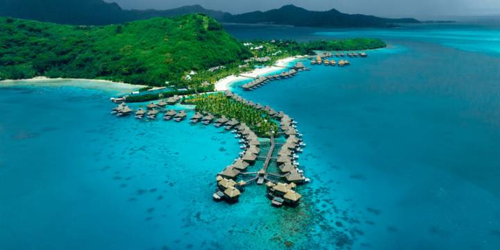 7 Day Tahiti Bareboat Itinerary